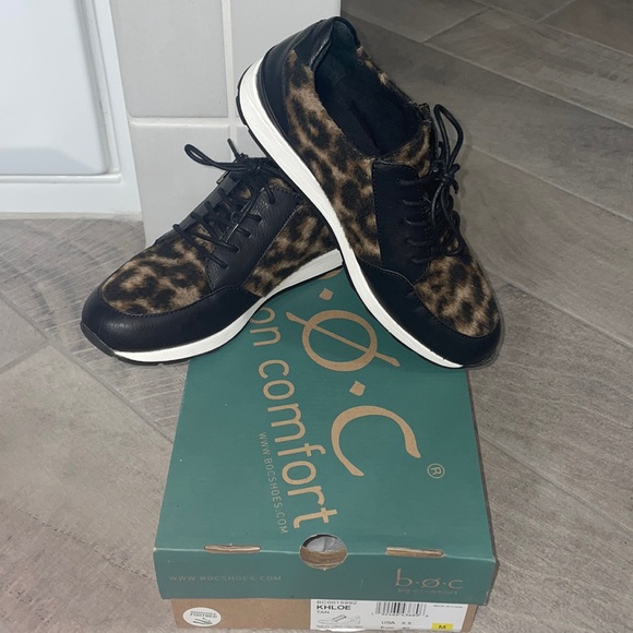 b.o.c. by BORN Khloe Tan/Black/Leopard Sneaker, Women’s Size 8.5 - Picture 1 of 7